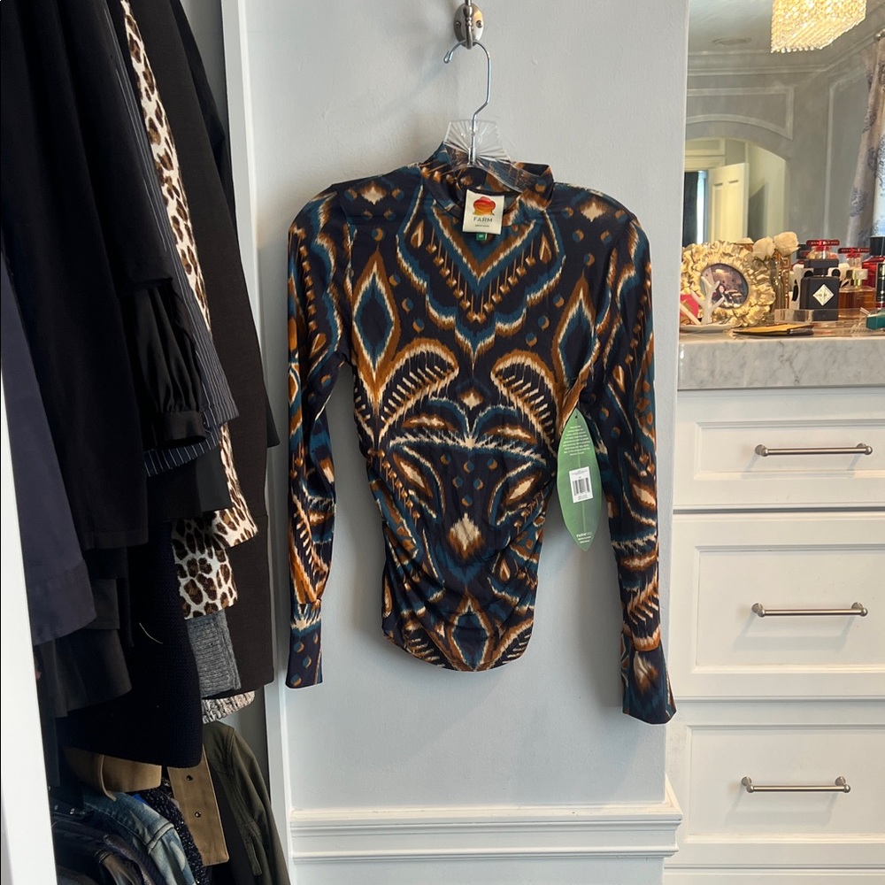 FARM Rio Vibrant Patterned Long Sleeve Top